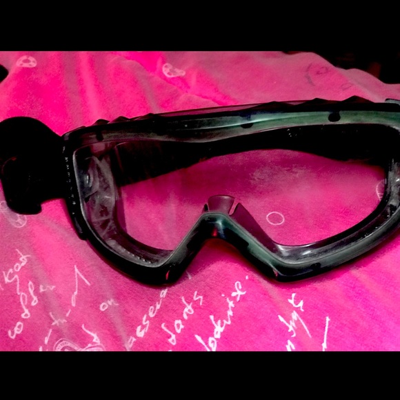 Goggles black and white vision clear - Picture 1 of 1